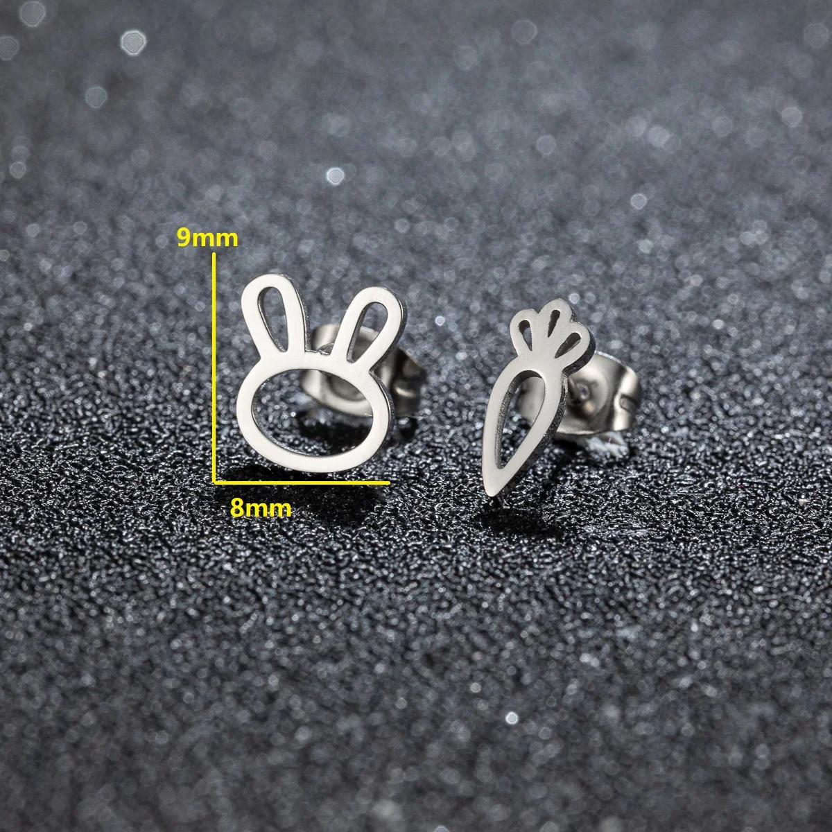 1Pair Fashion Simple Earrings Women Cute Rabbit And Carrot Asymmetric Stud Earring Anti-allergy Accessories