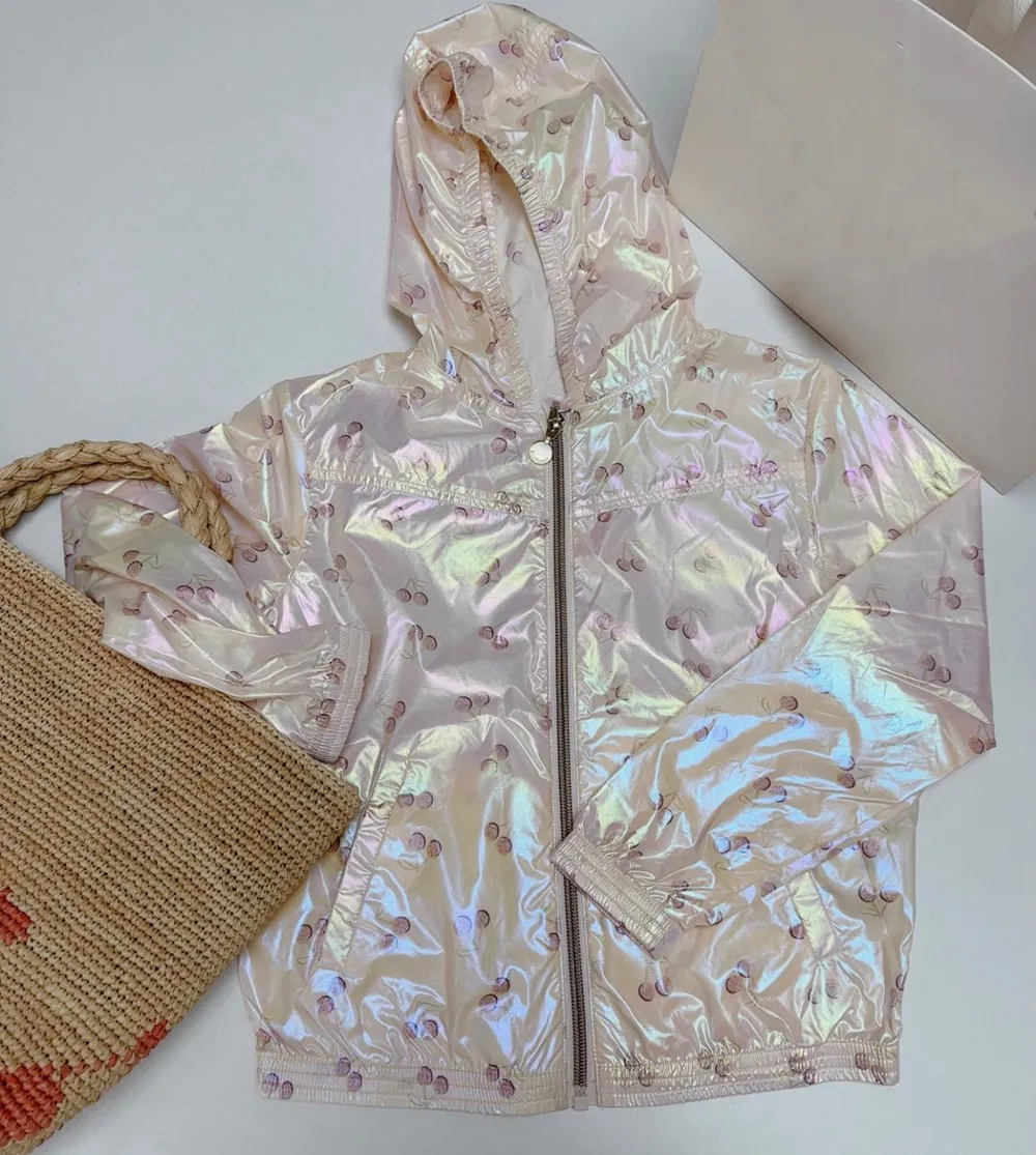 

Детская одежда для девочек, модная куртка для девочек, солнцезащитная одежда с принтом вишни, розовое милое пальто для девочек, одежда для малышей