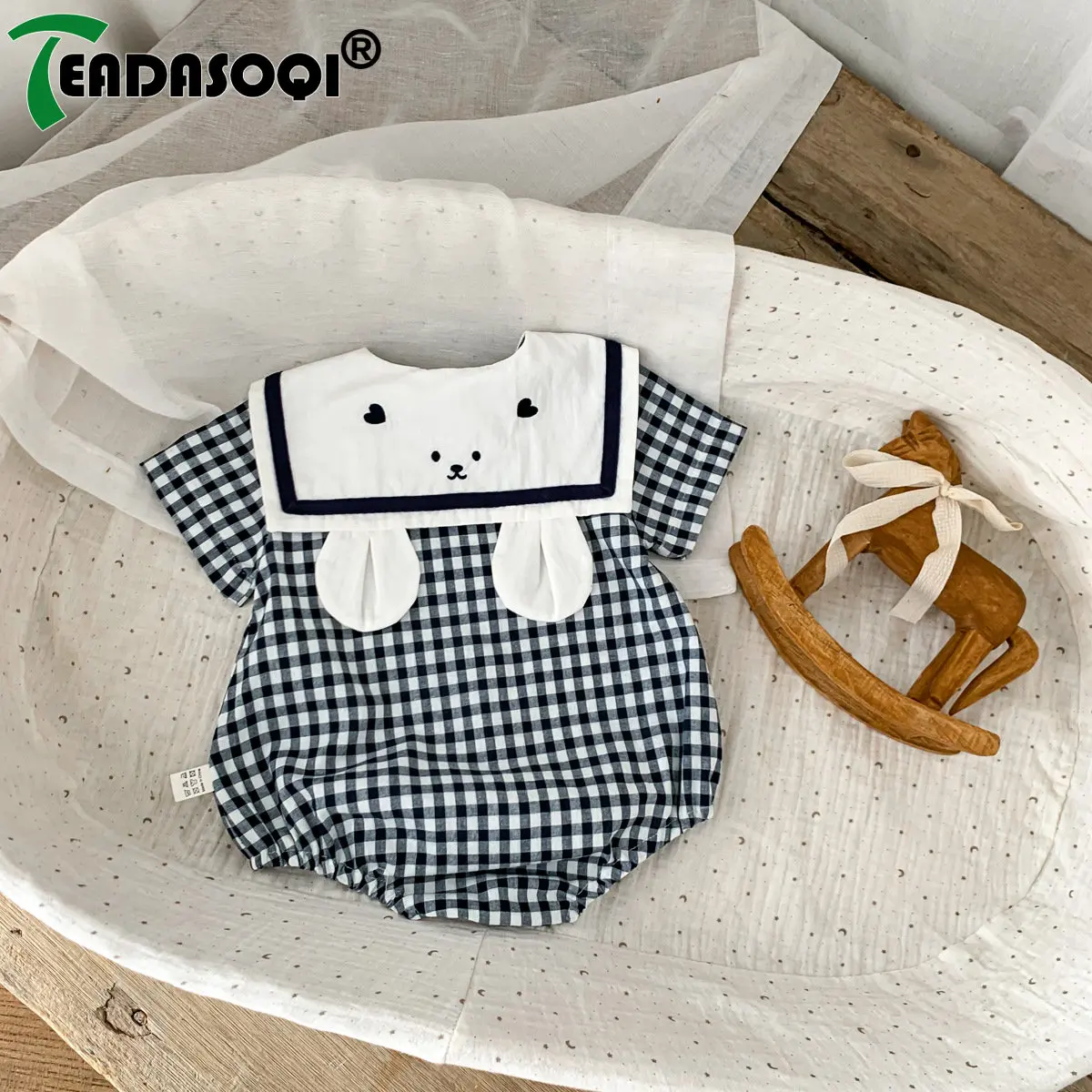 

Summer New In Cute Bodysuits 유아복 Infant Baby Girls Short Sleeve Plaid Bear Outwear Kids Cotton Clothing on-pieces Newborn