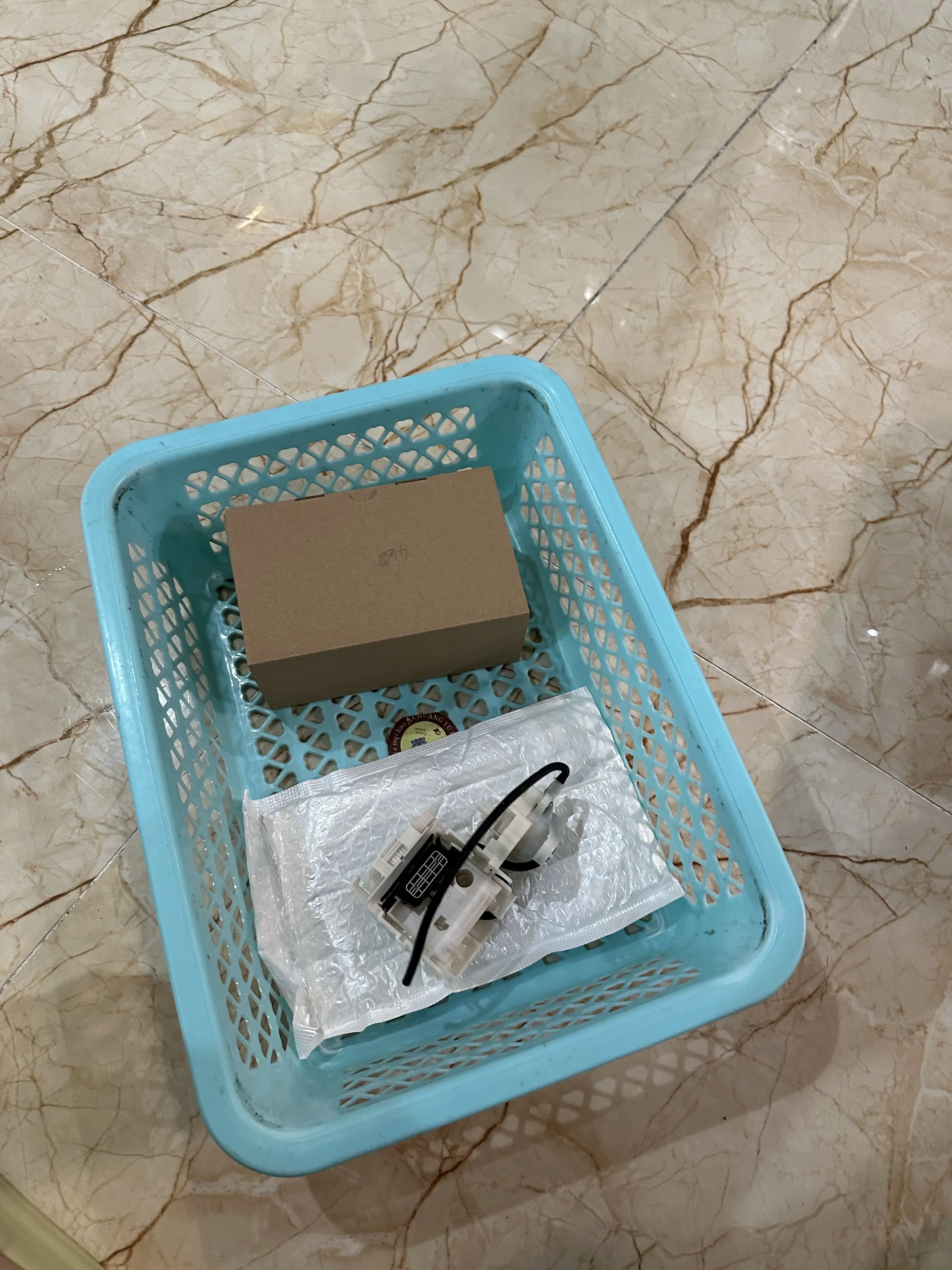 

Блок очистки корпуса системы чернил насоса для Epson L4150 L4151 L4153 L4156 L4158 L4168 L4169 L4160 L4163 L4165 L4166 L4167