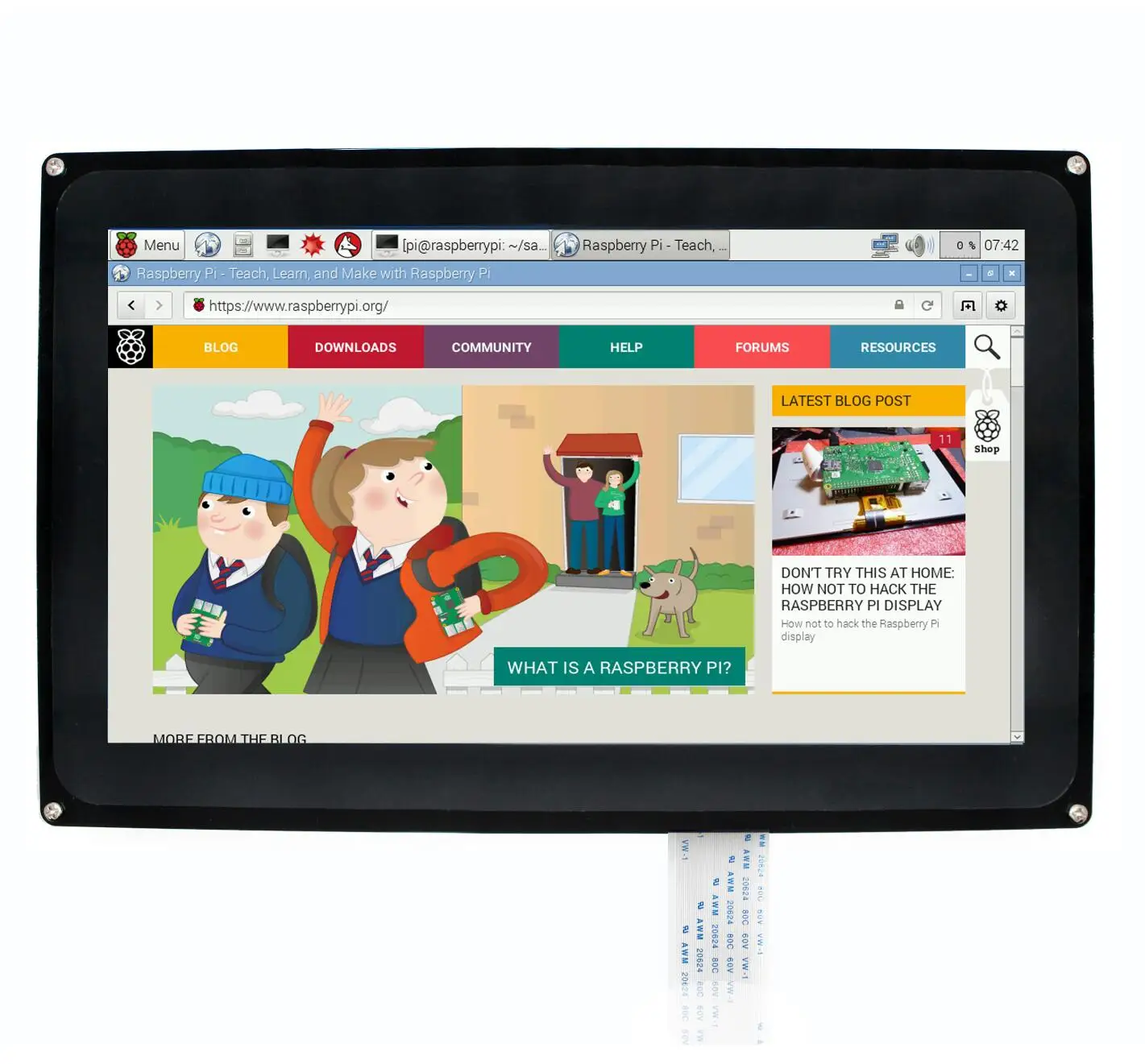 Waveshare 10.1inch Capacitive Touch Screen LCD (H) with Case 1024*600  VGA AV Display Port