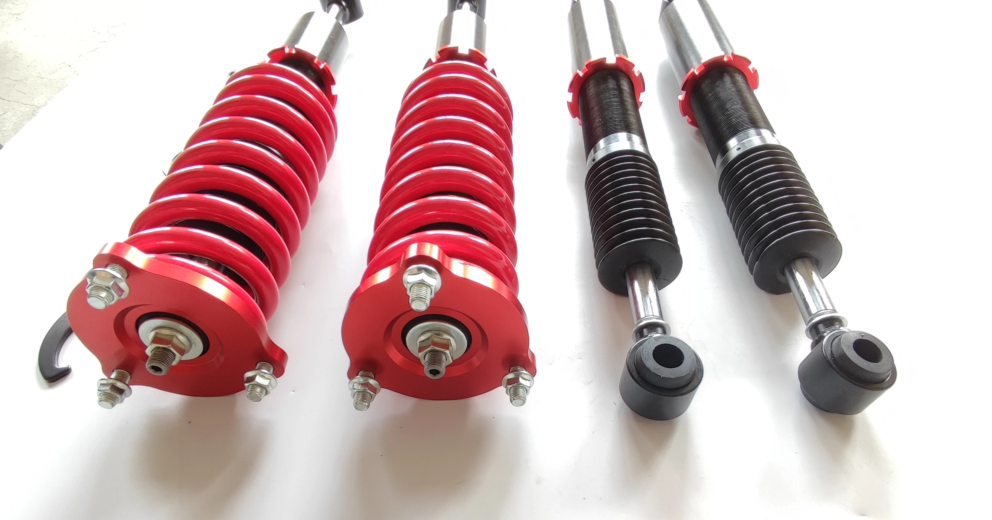 Auto Parts Shock Absorber for  TYT Hilux Vigo