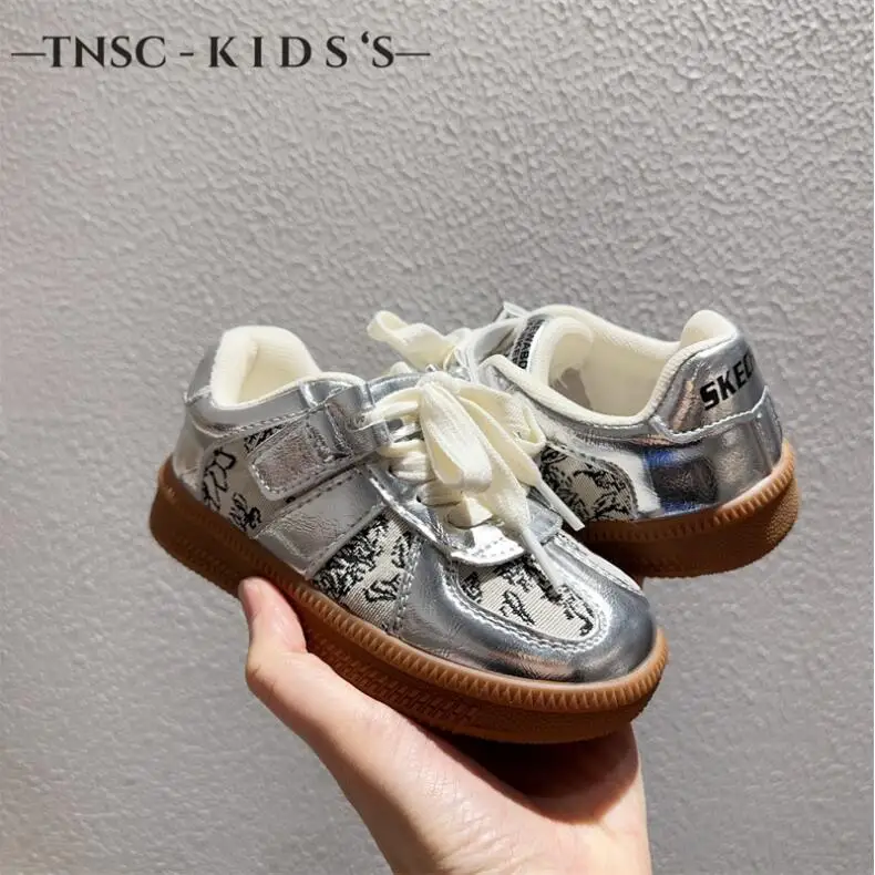 Children's Sports Shoes 2025 Autumn New Boys' And Girls' Casual Shoes Middle School Students' Board Shoes Silver Beige 26-37