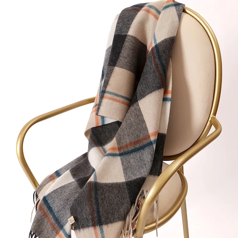 New 100%Wool Scarf Women Fashion Natural Fabric High Quality Plaid Printed Big Size Shawl Winter