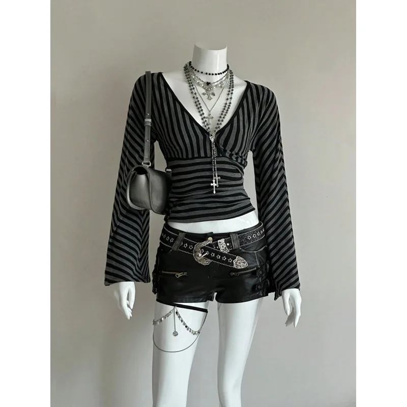 Striped V-neck wrap style women's short top with flared long sleeves T-shirt Y2K aesthetic slim fit casual street T-shirt