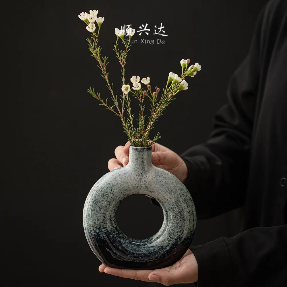 Retro wabi silent wind ceramic vase porch TV cabinet mottled coarse pottery homestay flower arrangement ornament