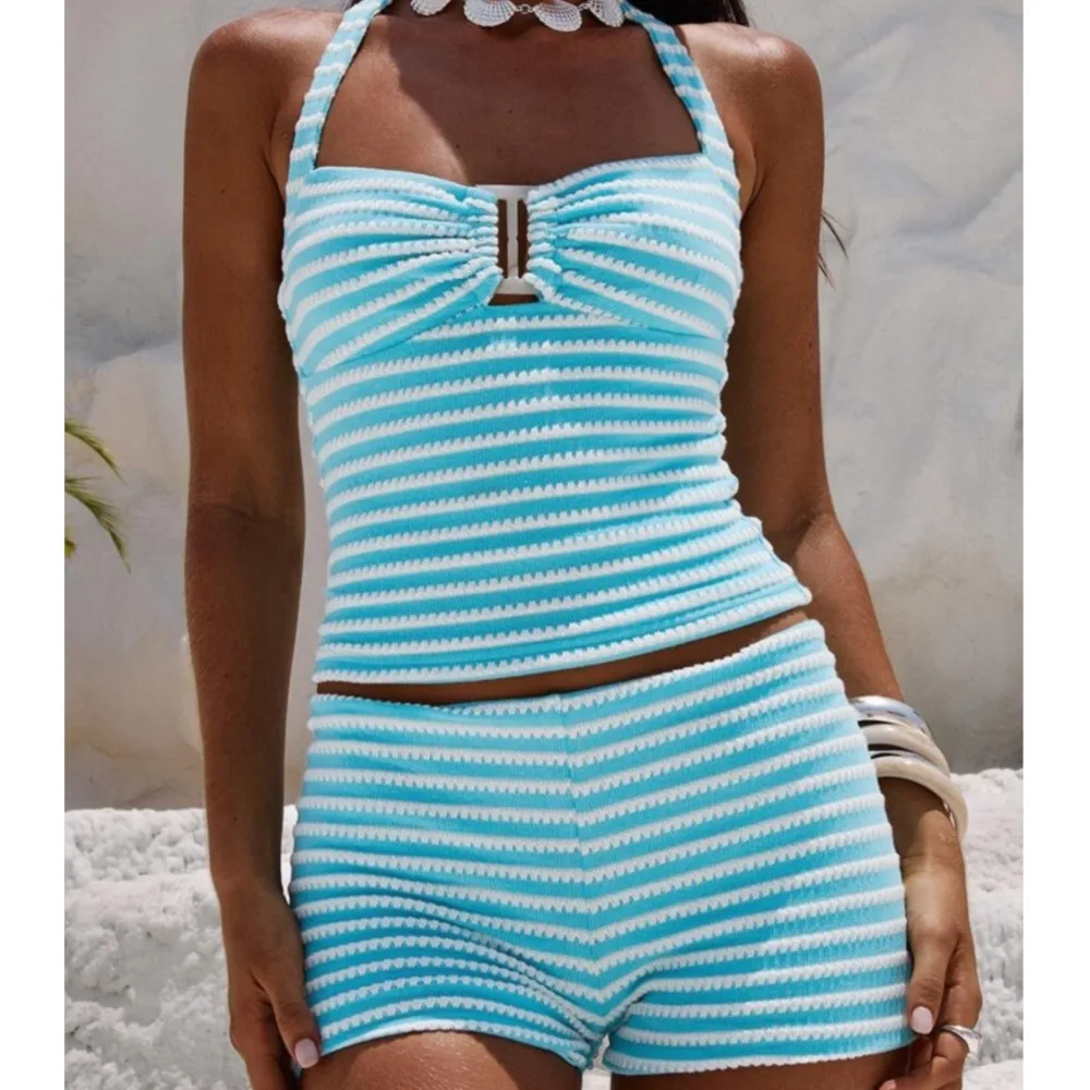 

Woman 2 Piece Set Outfit Backless Halter Neck Strapped Three-dimensional Decorative Two Piece Outfits Woman Striped Beachwear