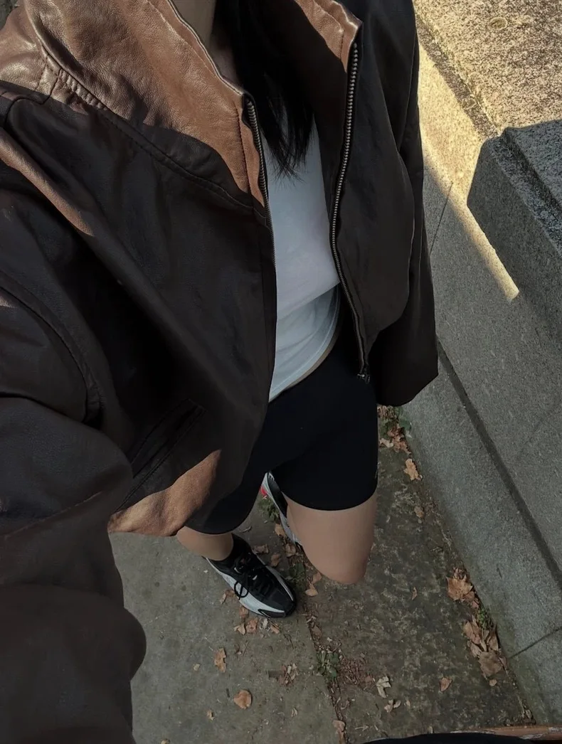 Sli ort Leather Jaet Women's Loose Fit Biker Sle Stand Collar Autumn Winter New Arrival Faionable Outerwear