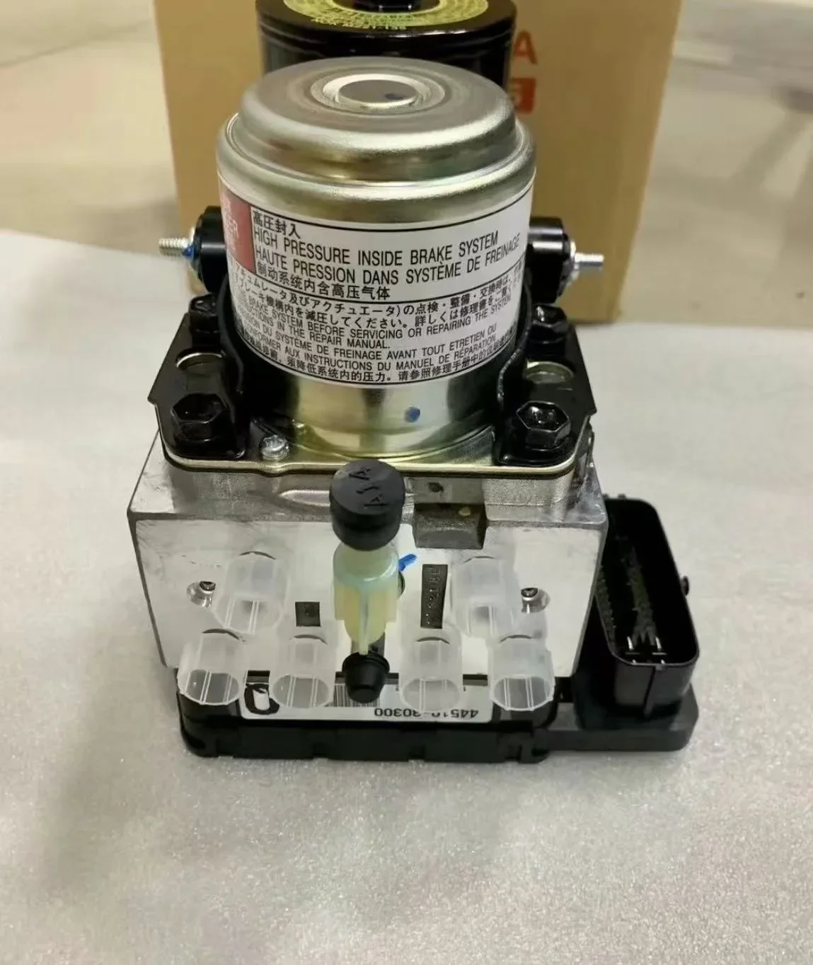 ABS Pump 4451030300 44510-30300 4405030670 44050-30670 Antilock Brake Controller for GS30 GS450H