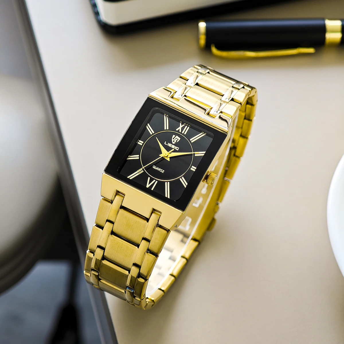 LIEBIG แฟชั่นสายสแตนเลสแบบเรีย - Luxury Watch List บทวิจารณ์และราคา