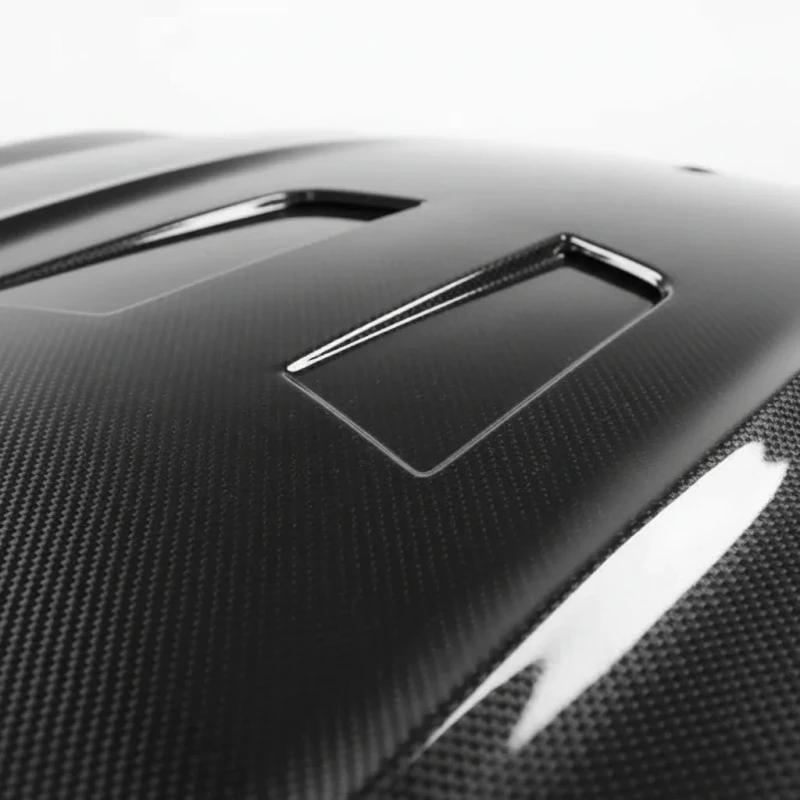 Superior Quality Carbon Fiber Engine Hood Dent-resistant Dimension-stable MG Style High Gloss Bolt-On Clips Modified Body