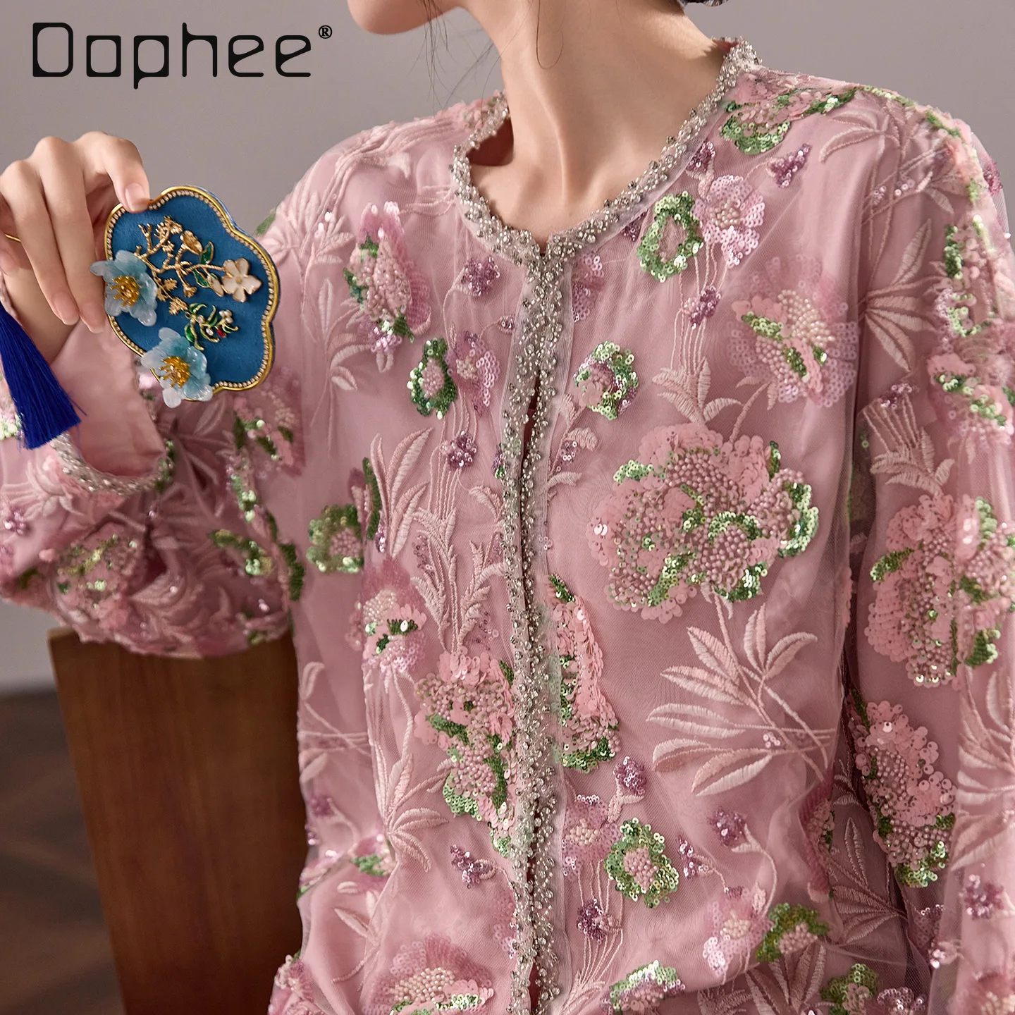 

New Chinese Light Luxury Pink Embroidered Jacket Spring Autumn Heavy Industry Sequined Beads Fashion Loose High-end Coat Women