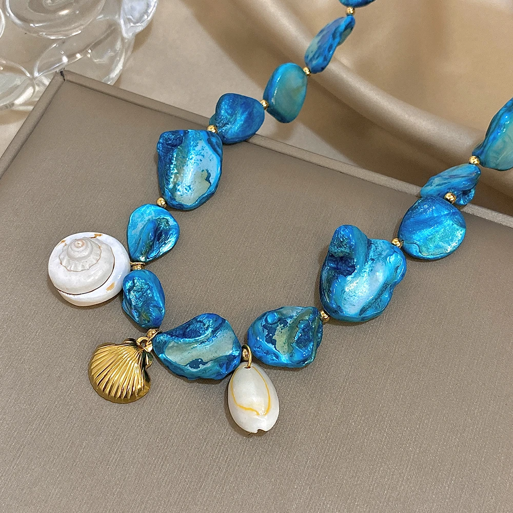 

Freetry Beach Blue Scallop Conch Short Choker Necklace for Women Stainless Steel Golden Scallop Pendant Necklace Neck Jewelry