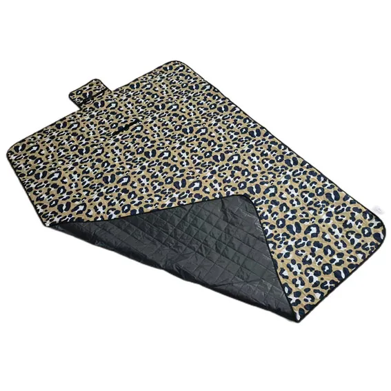 

Extra Large Multi-functional Outdoor Camping Emergency Folding Mat Quilted Blanket Warm Insulation Moisture Mat