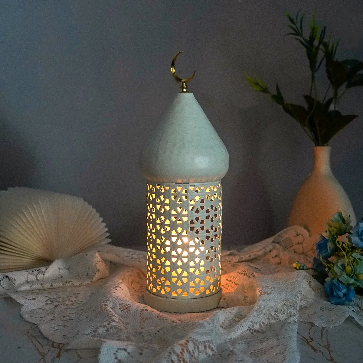Hollow European simple wrought iron wind lamp ornament desktop lantern, festival metal craft lamp decoration process