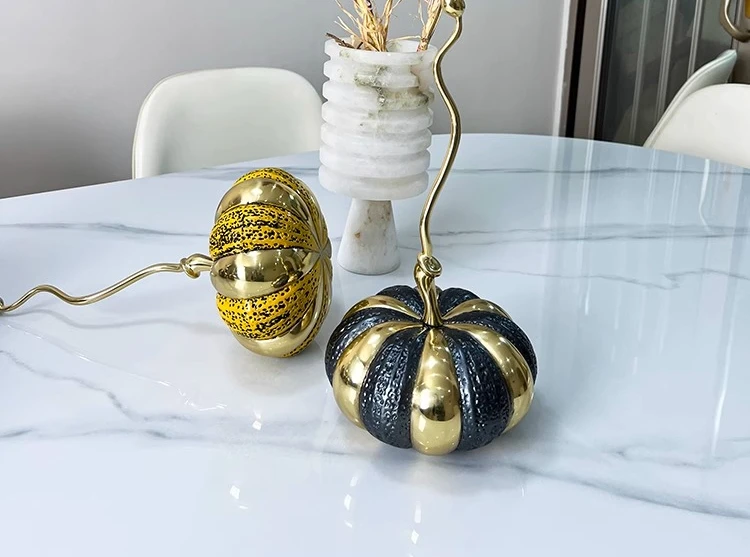 Modern minimalist pumpkin copper handicraft ornament high-level sense abstract