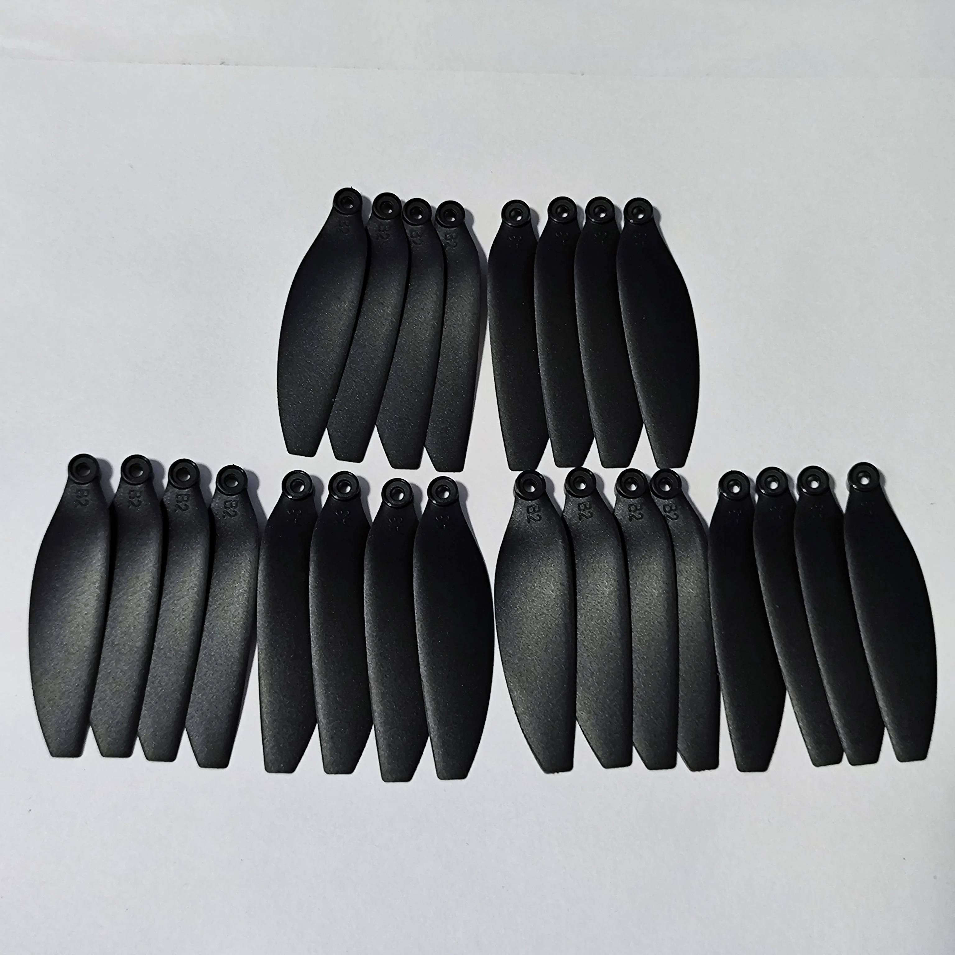 LSRC XT105 Blade Propellers 24PCS for LS-XT105 Folding RC Drone Wing Malpe Leaf Props Blades