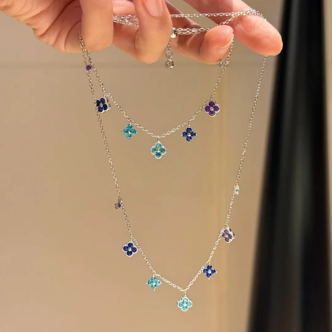 

Summer Colored Dopamine Lucky Grass Necklace Fashionable French Light Luxury Layered Collarbone Chain Flower Bracelet For Women