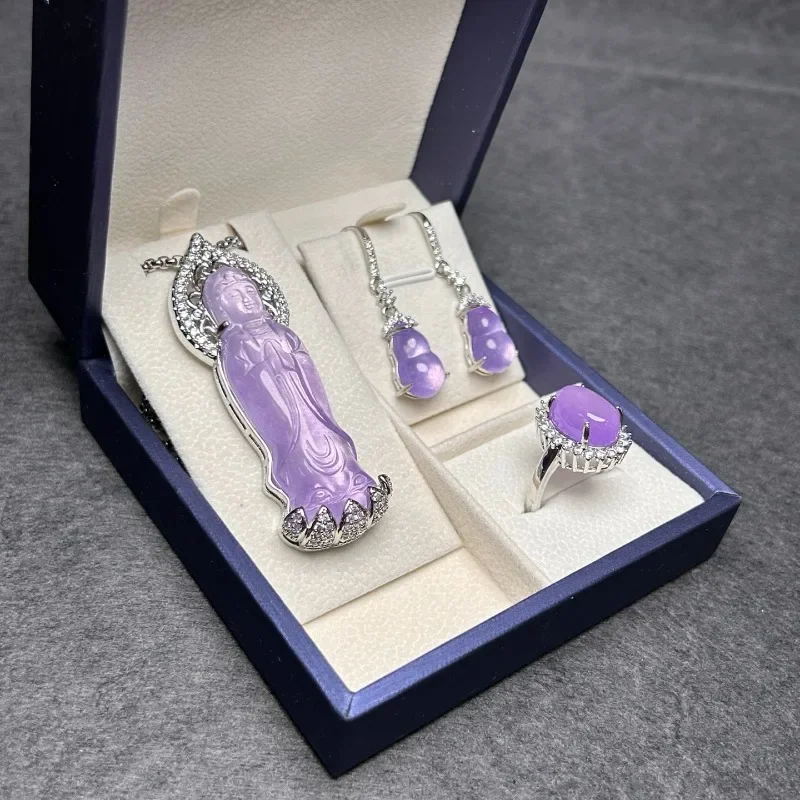 

High Ice Quartz Rock Jade Set, Classic Fashion and Exquisite Three-piece Jewelry.