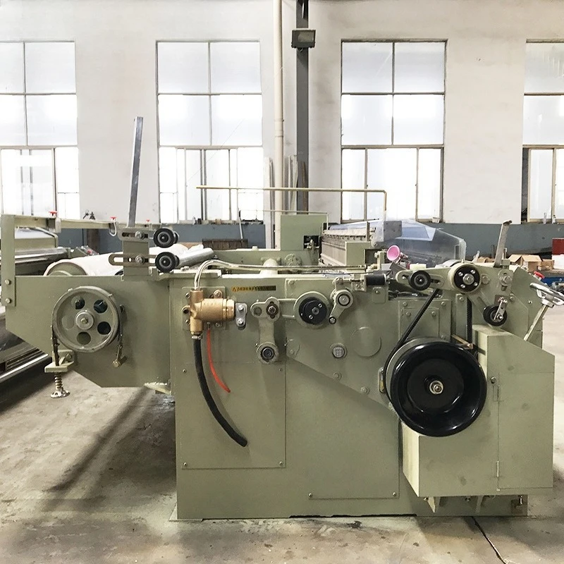 Picture 6: Automatic loom Small shuttle loom