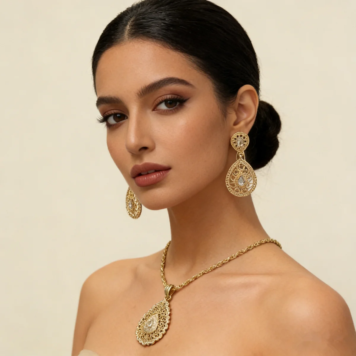 

Luxury Arabesque Design Women Jewelry Set Golden Plated Necklace Earring Set for Bridal Trendy Moroccan Jewelry