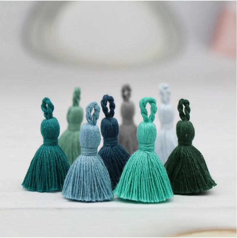 10pcs Mini Craft Tassels 3cm Fringe Tassels  Pendant for DIY Earring Jewelry Making Key Curtains Fringe Trim Crafts Accessories