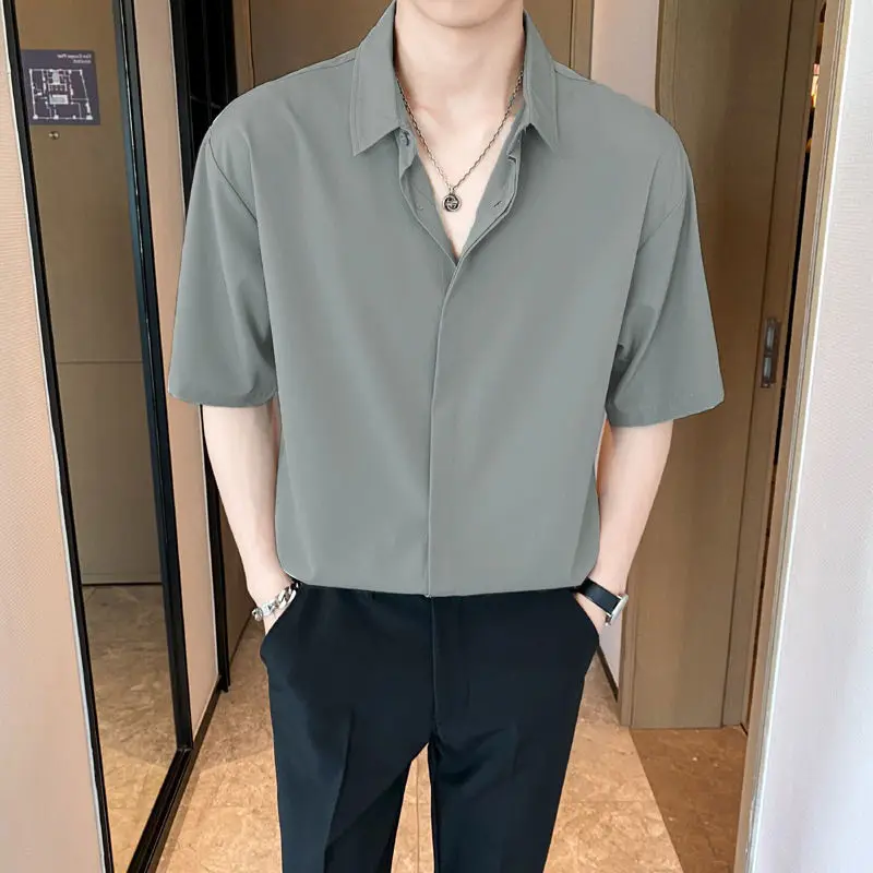 2024 New Summer High End Handsome Fashion Cool Style Flip Collar Buckle Casual Loose Oversize Ice Silk Solid Color Shirt for Men