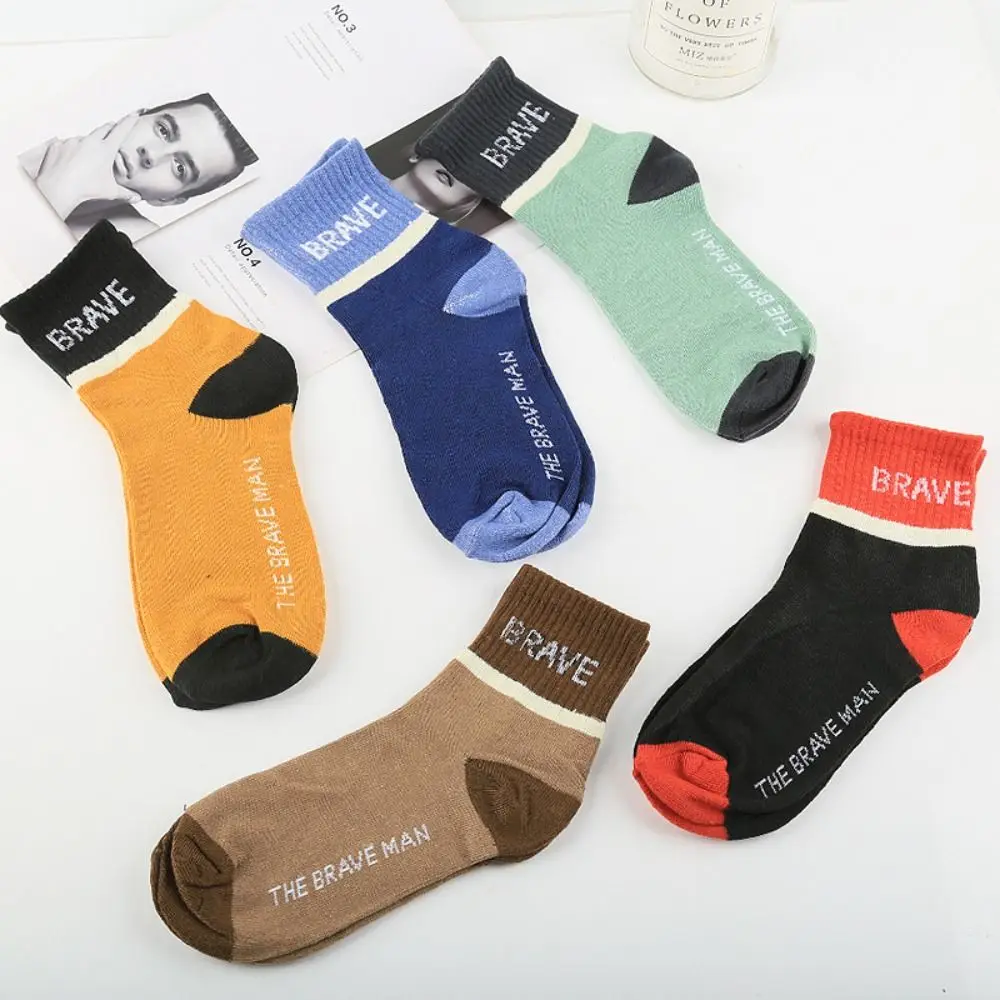 

Polyester Mid Tube Cycling Socks Wear Resisting Non Slip Mid Calf Basketball Sock Breathable Professional Sports Mid-Tube Socks