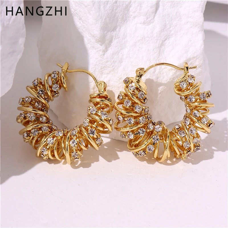 Moda HANGZHI wielowarstwowa skręcana metalowa klamra do uszu z kryształkami dla kobiet złoty kolor osobowość wiszące kolczyki biżuteria