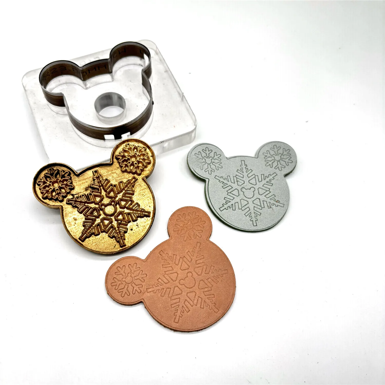 Cartoon Design Leather Cutting Die Brass Mold Hot Stamps Blade Knife Custom Logo Craft Tool DIY Pendant Pressing Cutter Stamps