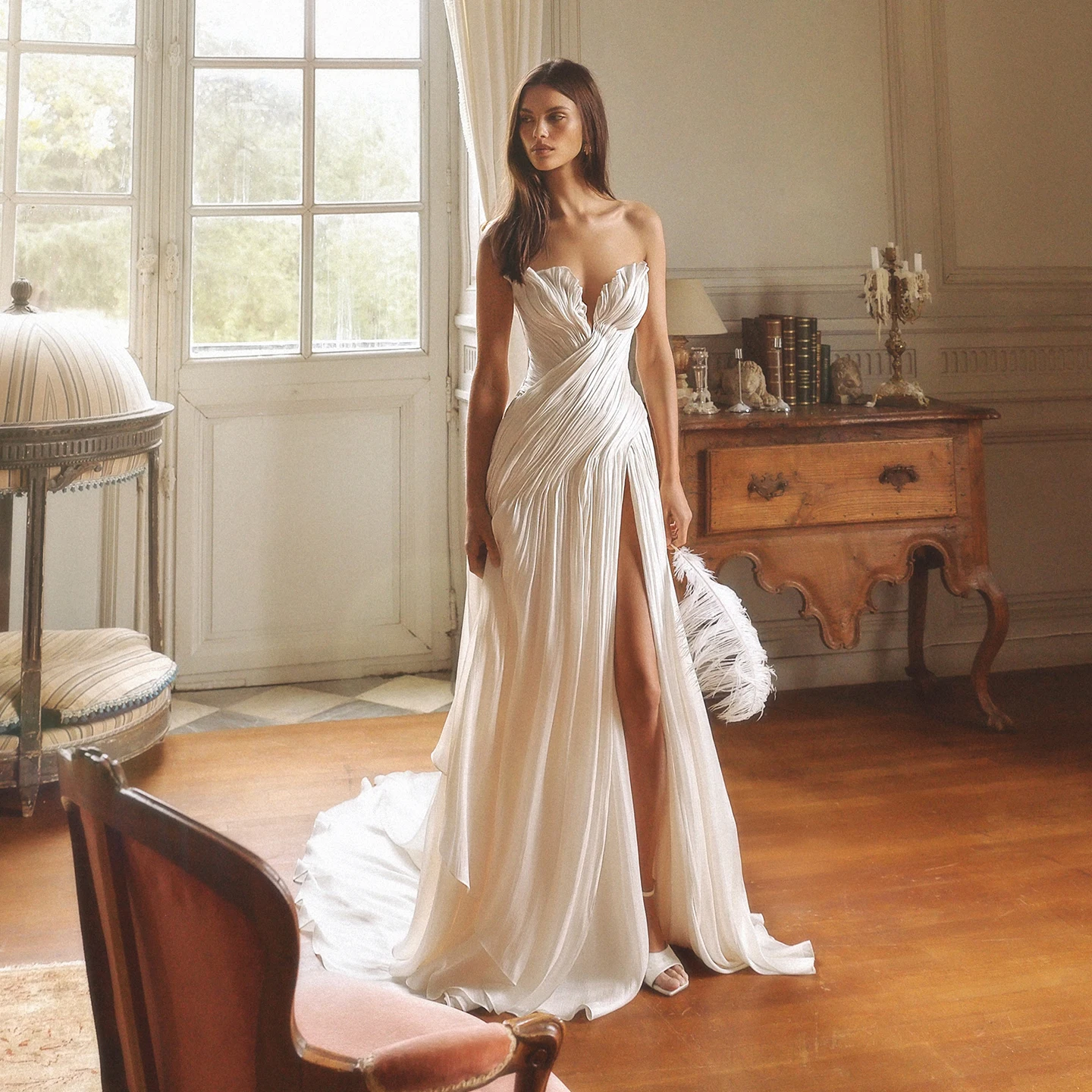Sheer Fairy Wedding Dresses Luxury Sweetheart A-Line Crepe Pleated Side High Slit Dubai Bridal Gowns with Train SW242 Customized