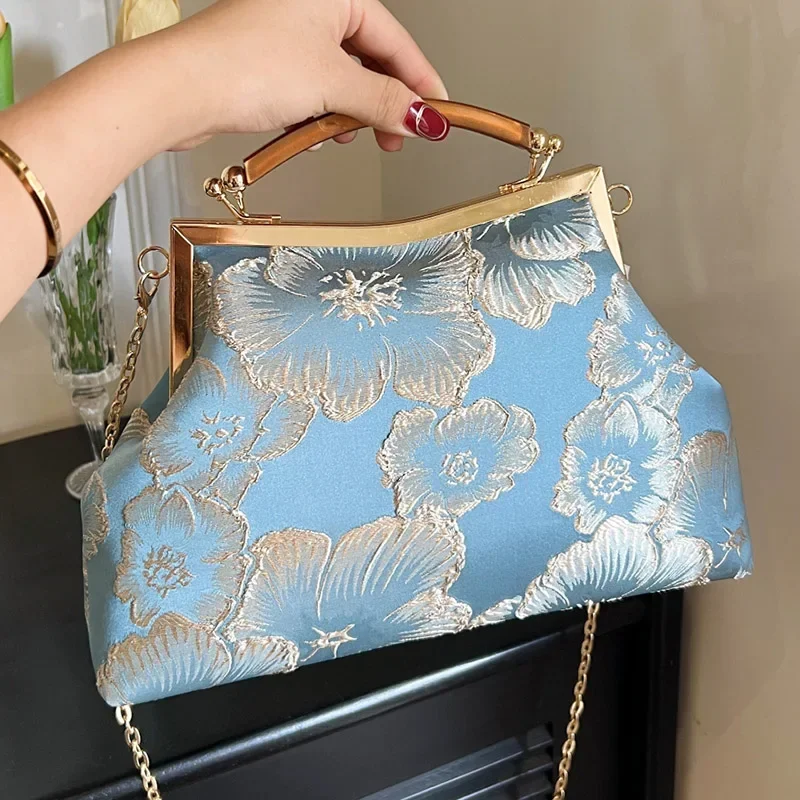 Designer Embroidery Flower Crossbody Bags Lock Shell Clip Handmade Vintage Lady Chic Handbags Evening Clutch Chain Shoulder Bags