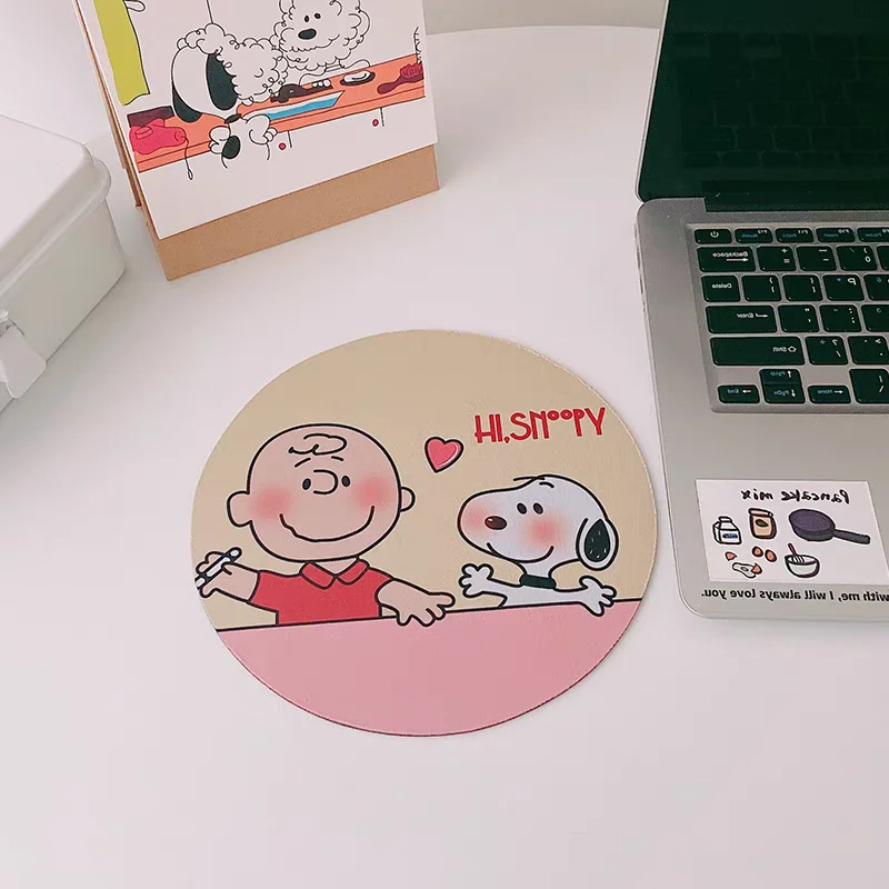 Snoopy Charlie Brown cartoon character cartoon cute round printed mouse pad creative kawaii non-slip table mat insulation pad