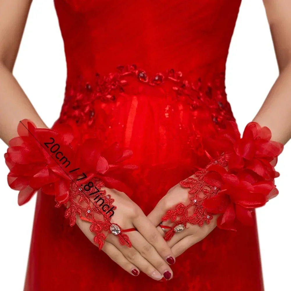 

Короткие свадебные перчатки без пальцев с цветочным узором, перчатки для торжественных мероприятий, женские свадебные перчатки с камнями на запястье