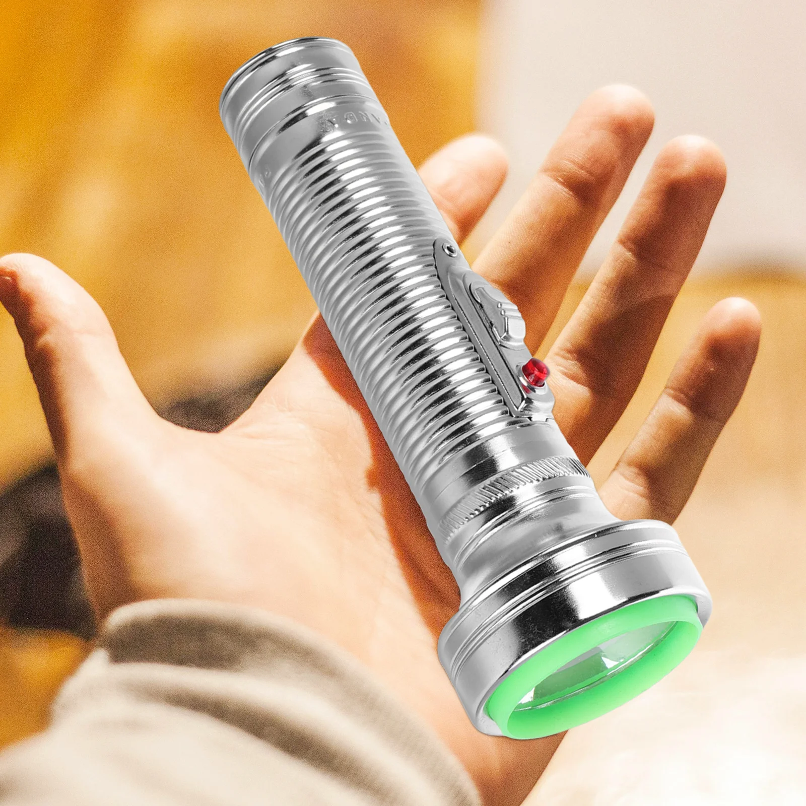 Latarka w stylu retro, metalowa, vintage, retro - zasilana energią, idealna na kemping, awarie zasilania, sytuacje awaryjne, do użytku w gospodarstwach wiejskich.