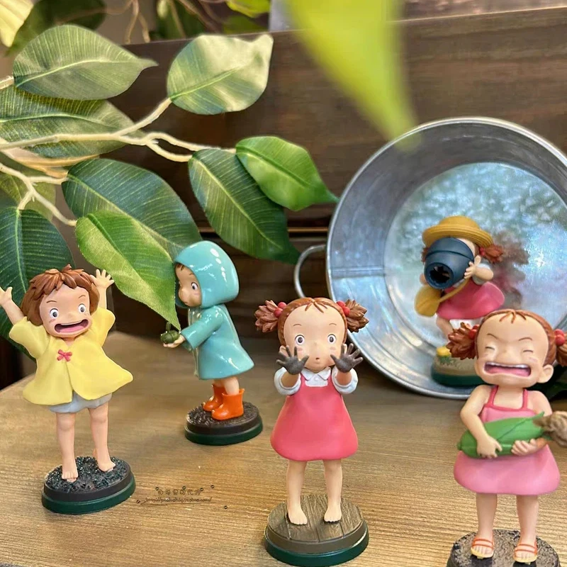 6 Piece Healing Style Action Figures Set Cute Anime Character Collection with Display Stand Healing Decor Desktop Display Gift