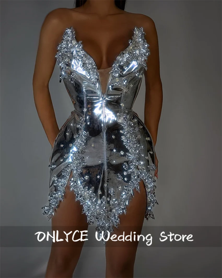 Vestido De cóctel plateado brillante con escote corazón, cuentas cortas para graduación, diamantes De imitación De cristal, Vestidos De fiesta, vestido De cumpleaños De cuero personalizado