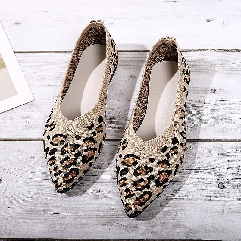 Elegant Houndstooth Ballet Flats for Women