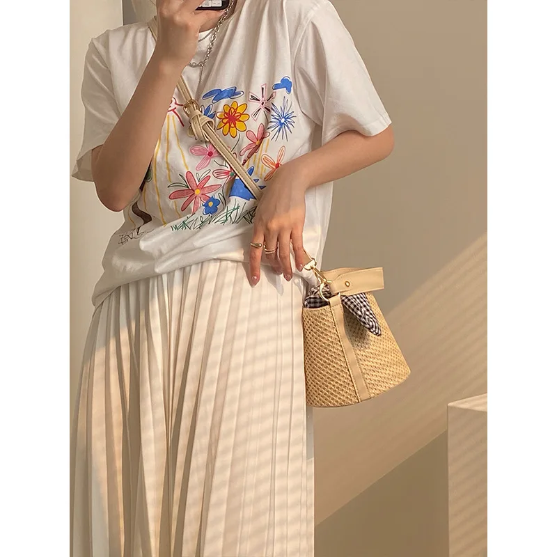 Соломенная сумка-ведро 2025 года, модная популярная стильная завязанная сумка-саквояж, тканая женская сумка через плечо