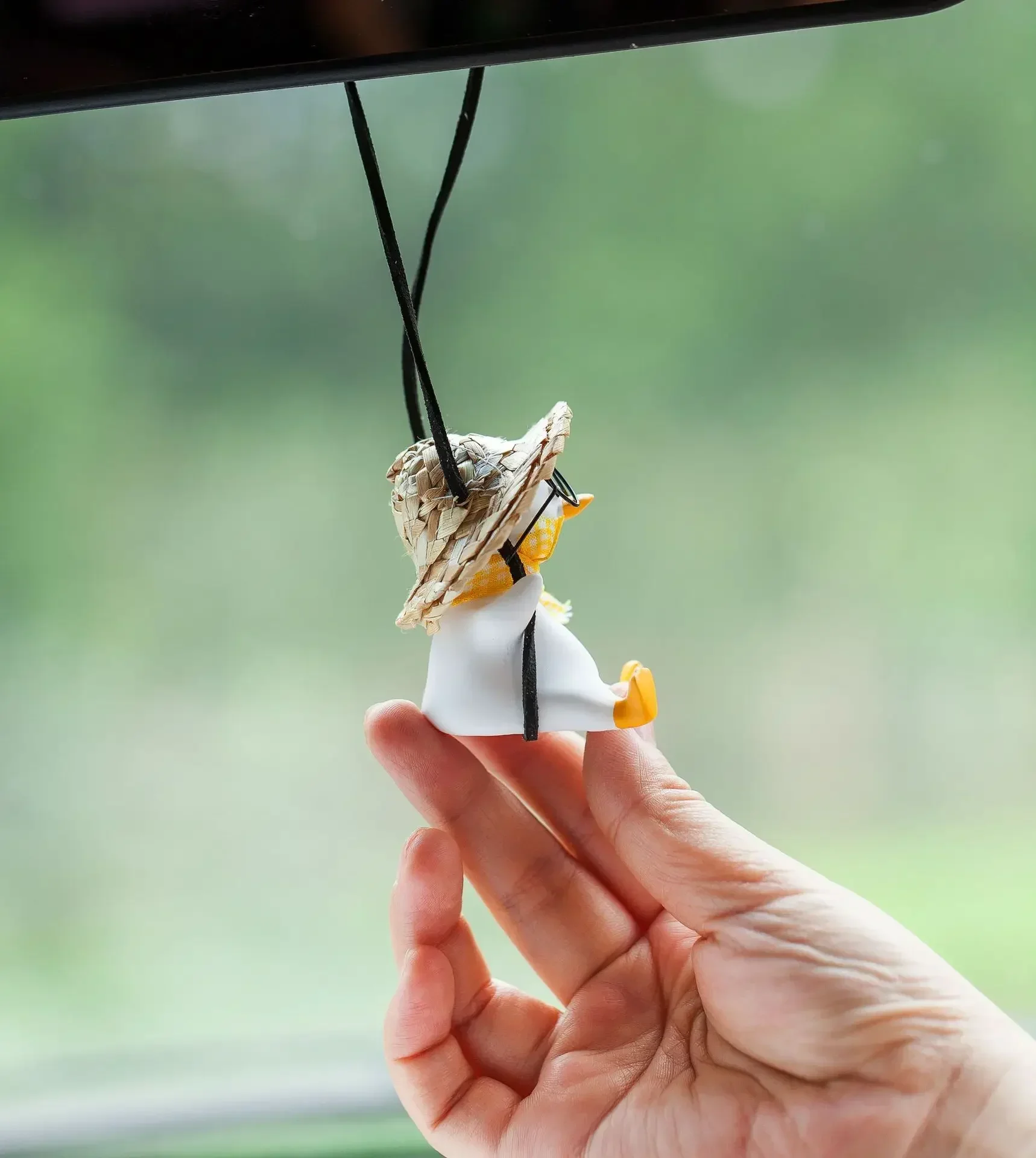 Car Pendant Cute Swing Duck Car Interior Decoration Holiday Swing Duck With Glasses Rearview Mirror Pendant For Car Accessories image 4