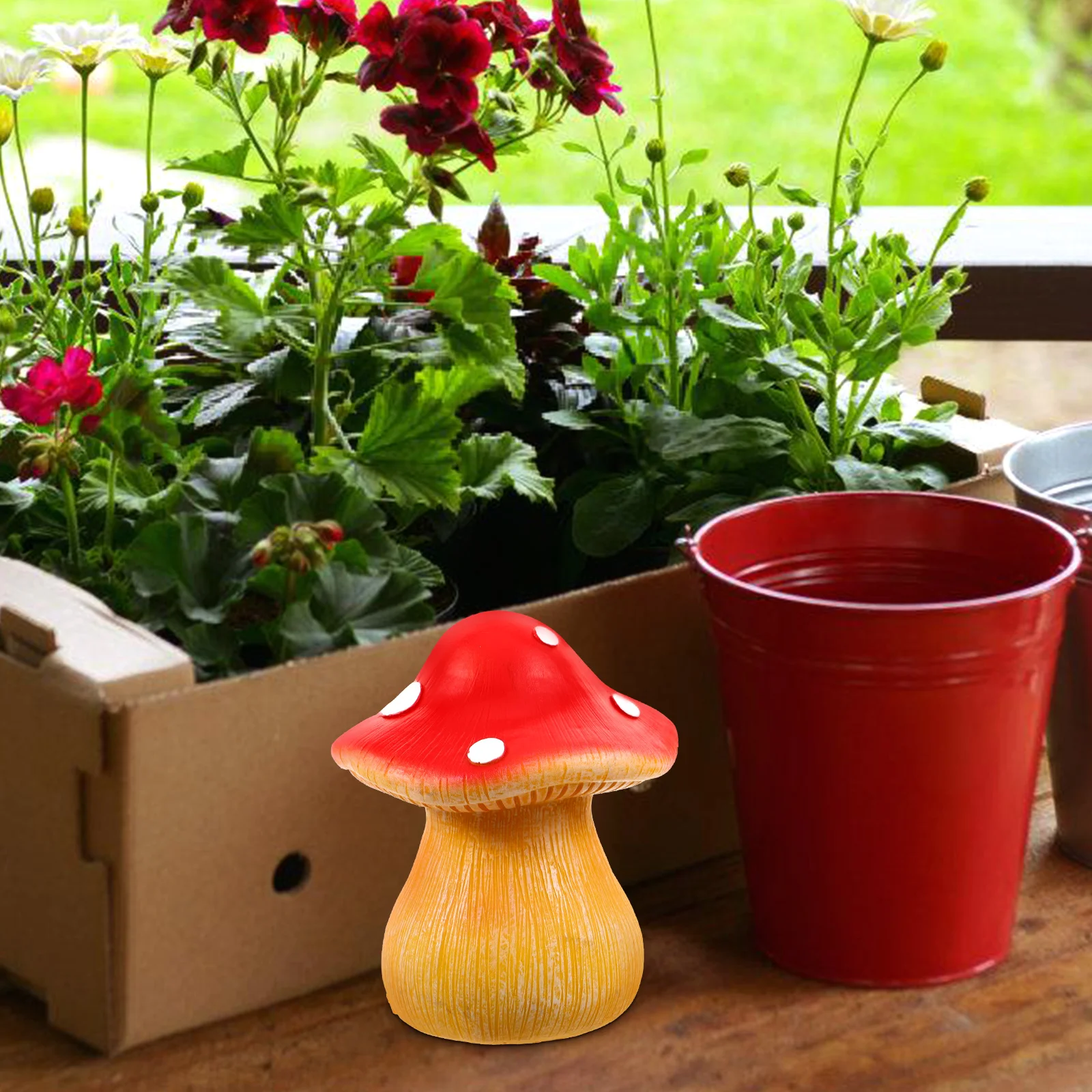 

Mushroom Key Box Resin Garden Ornament Statue Outdoor Key Hider Spare Keys Storage Case Holder Decoration Yard Saver