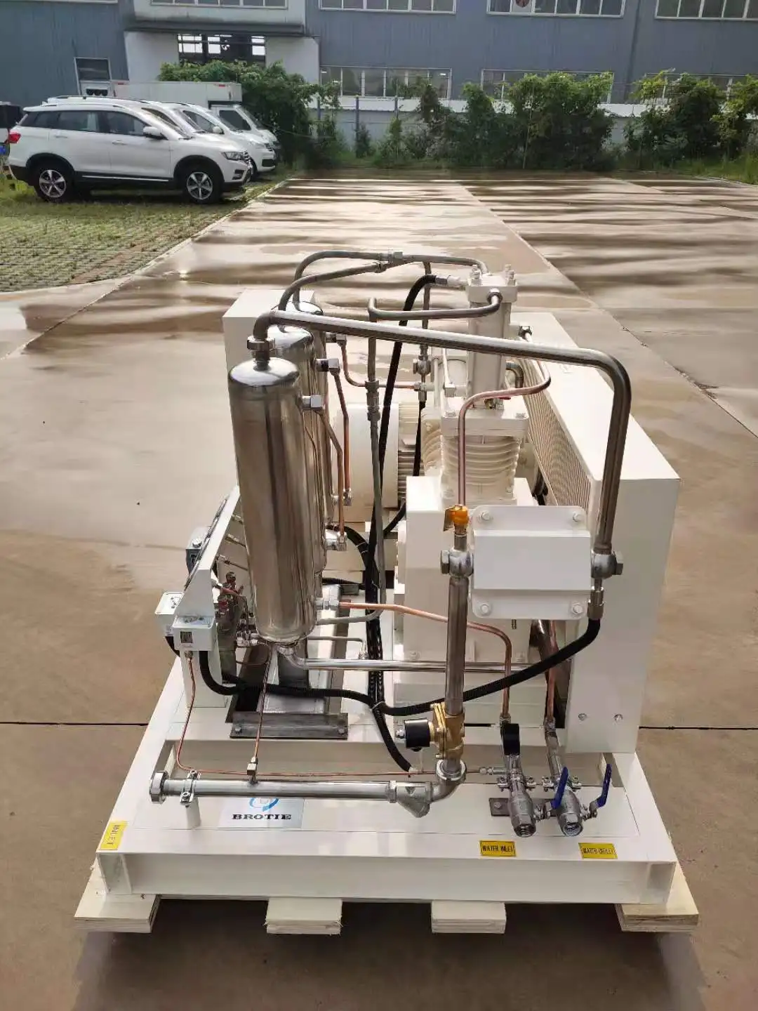 Pompa booster per ossigeno con funzionamento completamente automatico