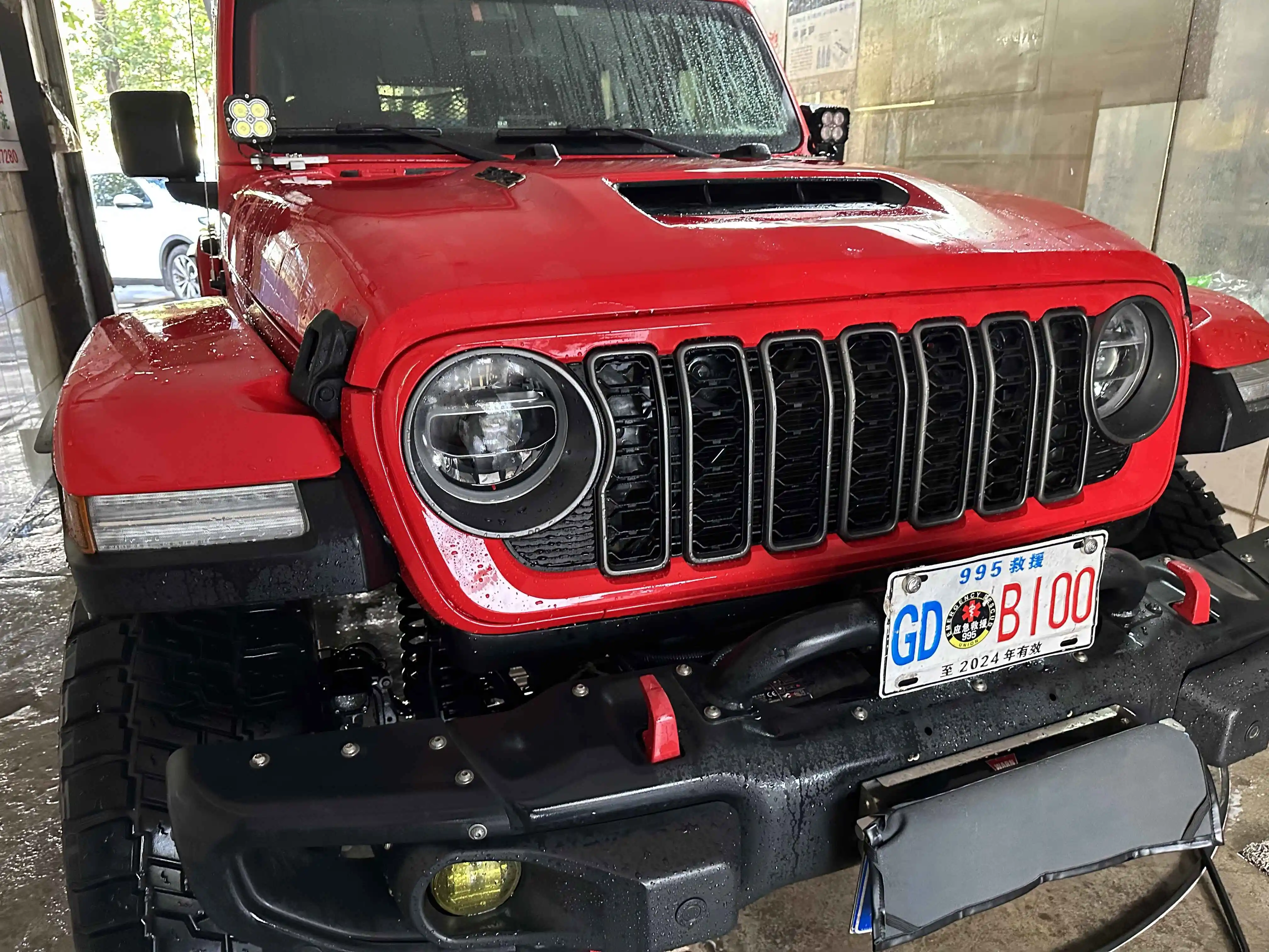 2024 New Design Grill ABS 2024 Style Grille With/No Camera Hole for Jeep Wrangler JL  2018++ Gladiator  JT  JL1300 LantSun