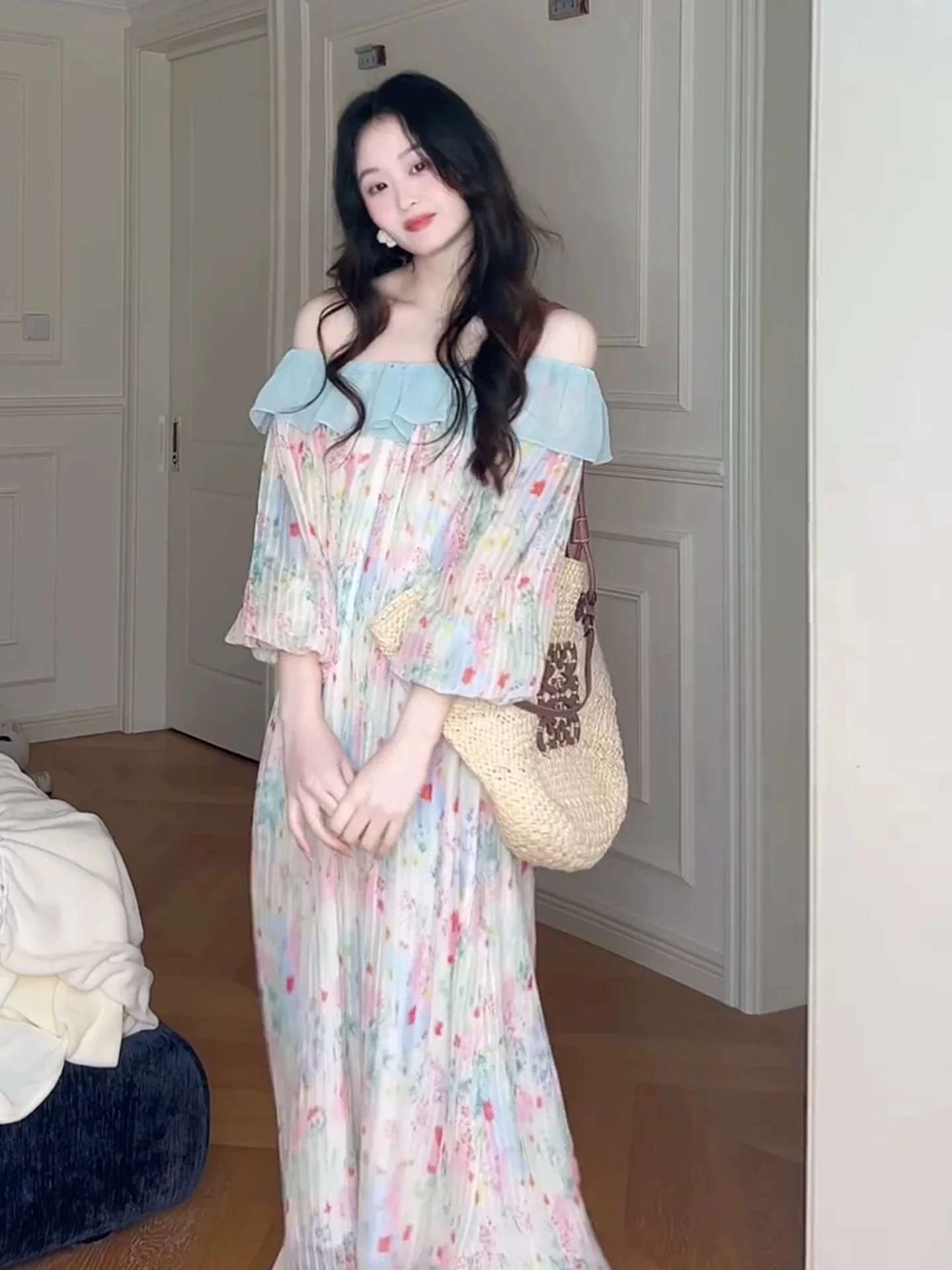 

Sweet Oversized One-Shoulder Ruffle Hem Dress Women's Summer Vacation Style Fairy Long Skirt Loose Fit High Waist Lantern Sleeve