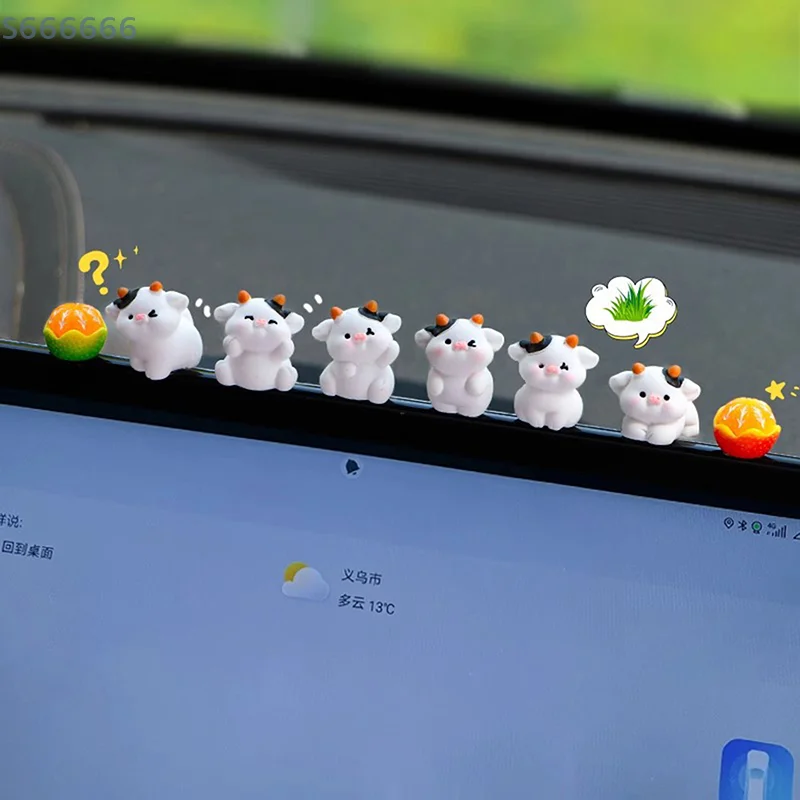 

Cartoon Resin Cow Car Ornaments; Unique Dashboard Accessory for Vehicle Interior