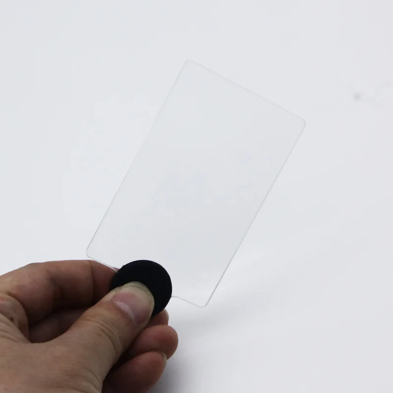 3X มือถือแว่นขยายแบบพกพาโปร่งใส Business Card ประเภทแว่นขยาย Fresnel เลนส์สำหรับอ่านหนังสือพิมพ์หนังสือ