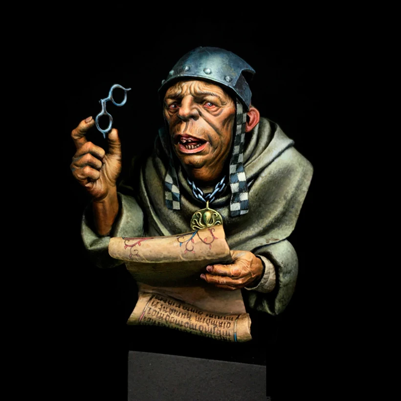 Unassambled  1/12 ANCIENT BUST Priest of the Unspeakable    Resin figure miniature model kits Unpainted