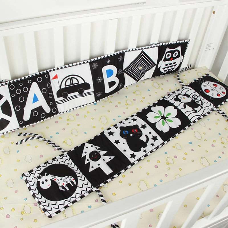 Opvouwbare babyboeken van zachte doek Zwart en wit Zintuiglijk speelgoed met hoog contrast voor pasgeboren baby's Vroeg educatief Montessori-speelgoed