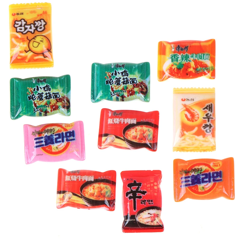 10pcs Simulation Instant noodles Pretend Food Toys DIY Accessories