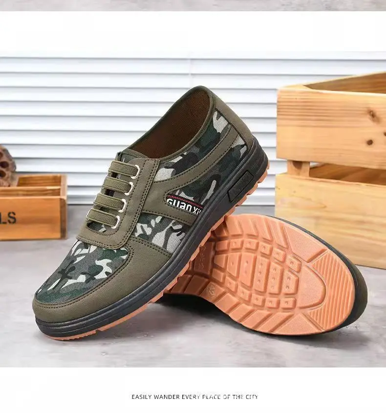Herren-Slip-On-Freizeitschuhe aus Canvas mit Camouflage-Muster, atmungsaktive Low-Top-Walking-Sneaker mit elastischen Schnürsenkeln, bequeme Outdoor-Flachschuhe – Detail 8